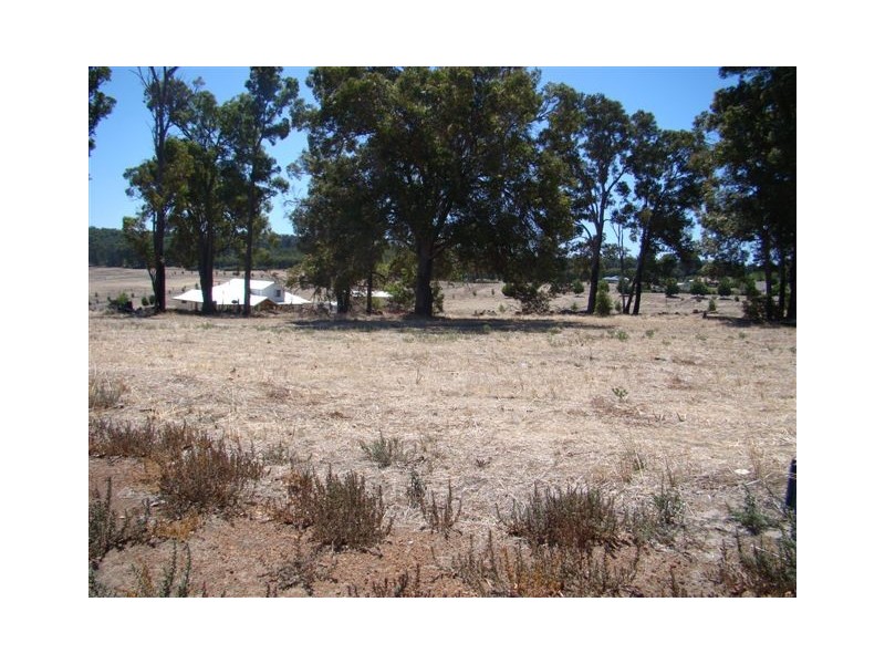 223 Emerson Drive, Bridgetown WA 6255