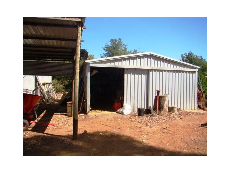 1 Lowe Road, Bridgetown WA 6255