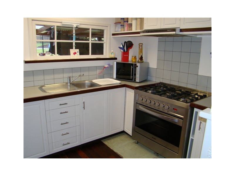 18 Campbell St, Bridgetown WA 6255