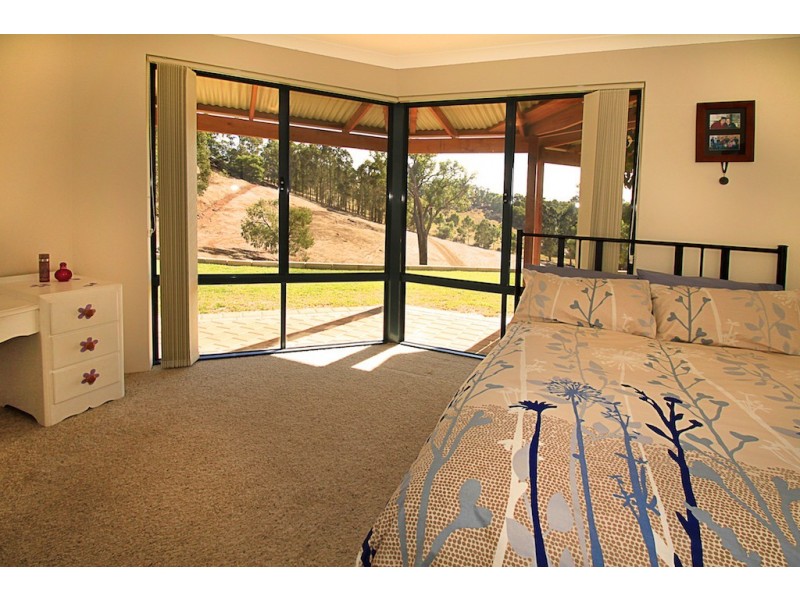 67 Carey St, Bridgetown WA 6255