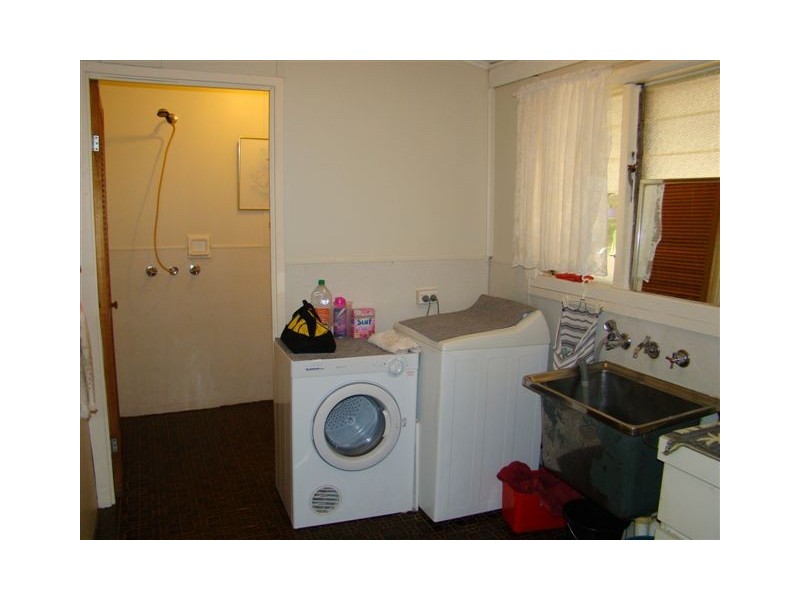 42 Gifford Rd, Bridgetown WA 6255