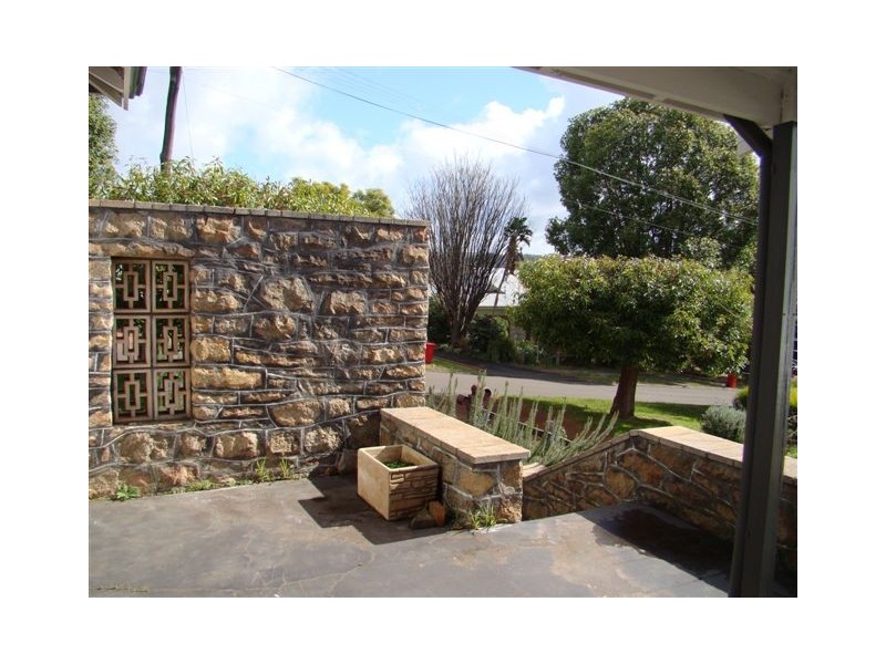 5 McAlinden St, Bridgetown WA 6255