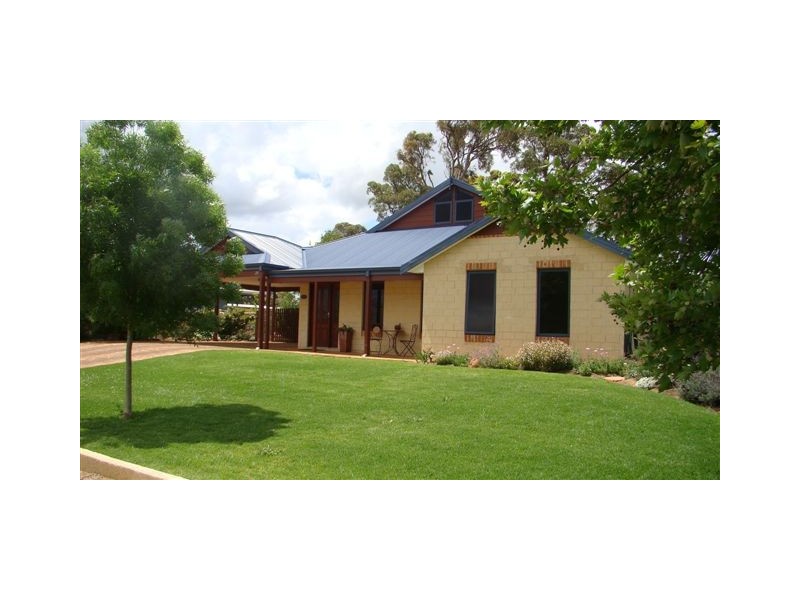 29 Balmoral Drive, Bridgetown WA 6255
