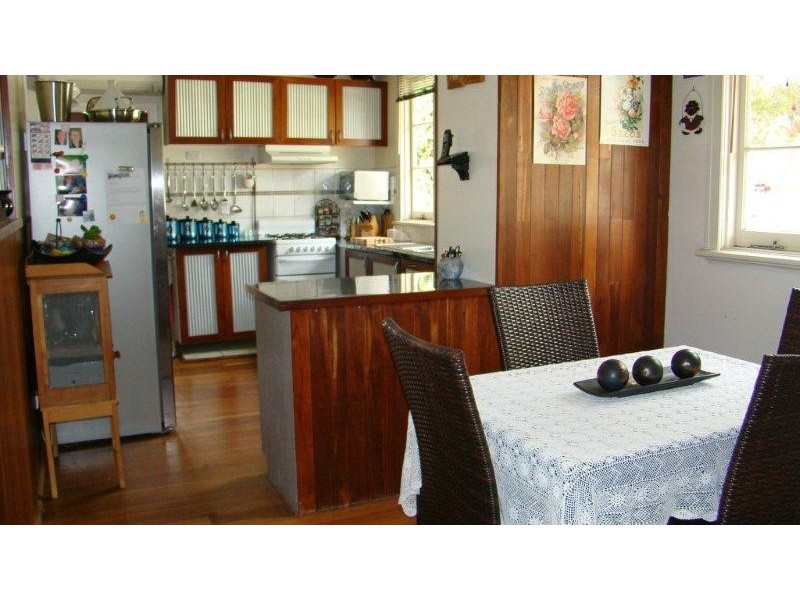 5 Padbury Road, Bridgetown WA 6255