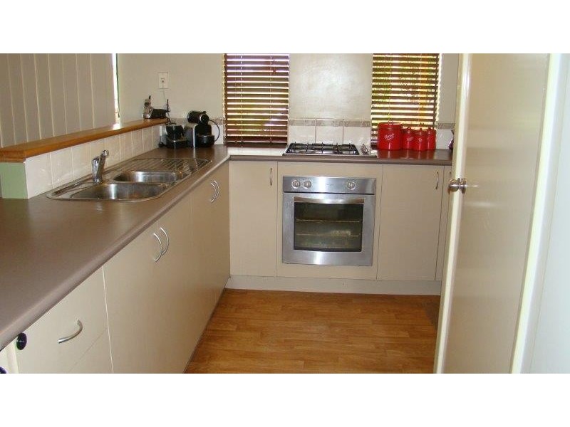 32 Balmoral Ave, Bridgetown WA 6255