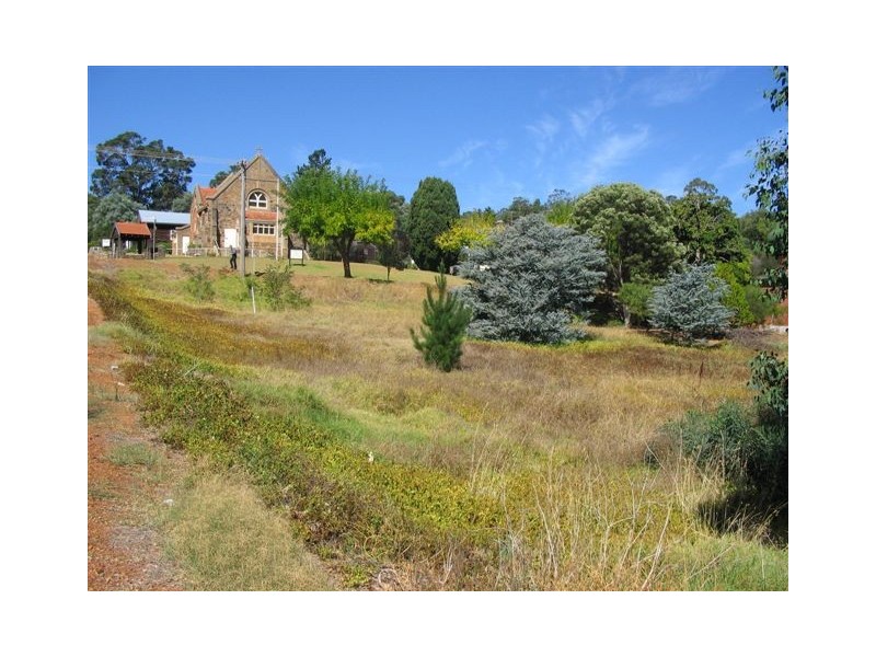 33 Hampton St, Bridgetown WA 6255