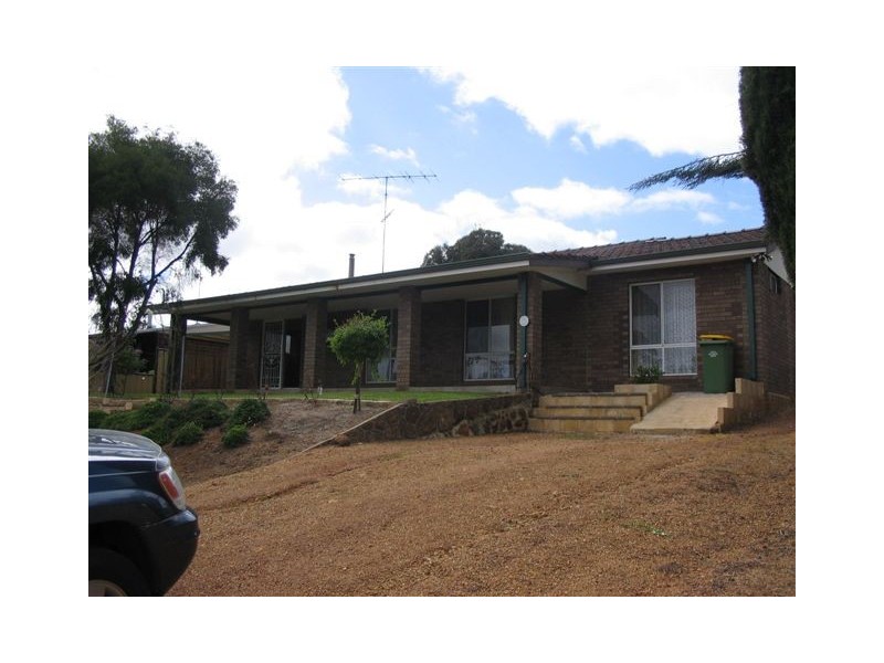 13 Huggett Place, Bridgetown WA 6255