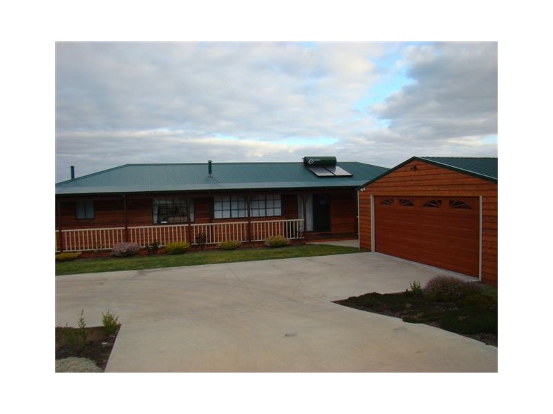 18 Silver Birch Heights, Bridgetown WA 6255