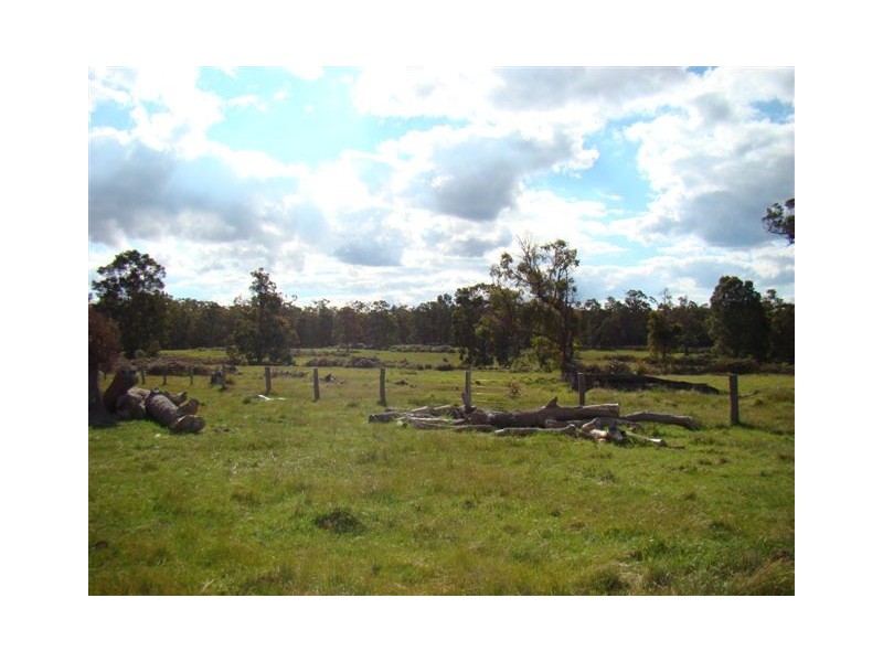 11032 Greenbushes/Boyup Brook Rd, Bridgetown WA 6255