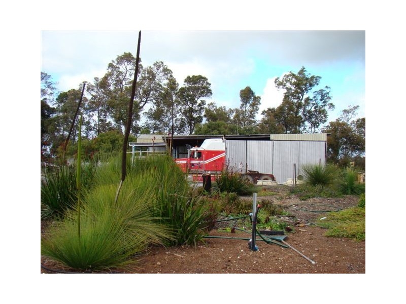 60 Wandoo Way, Hester WA 6255