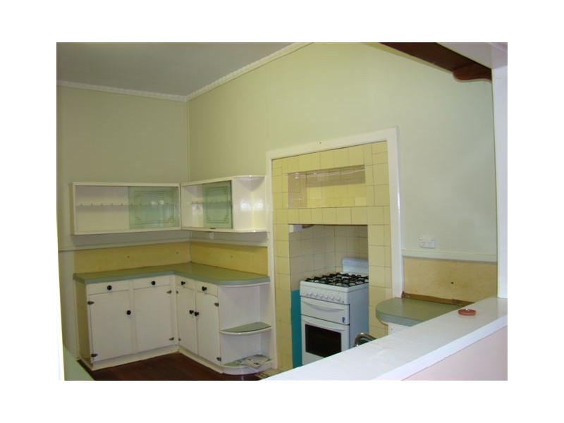 15 Padbury Rd, Bridgetown WA 6255