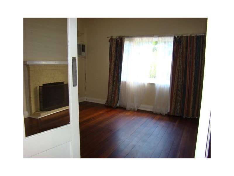 15 Padbury Rd, Bridgetown WA 6255