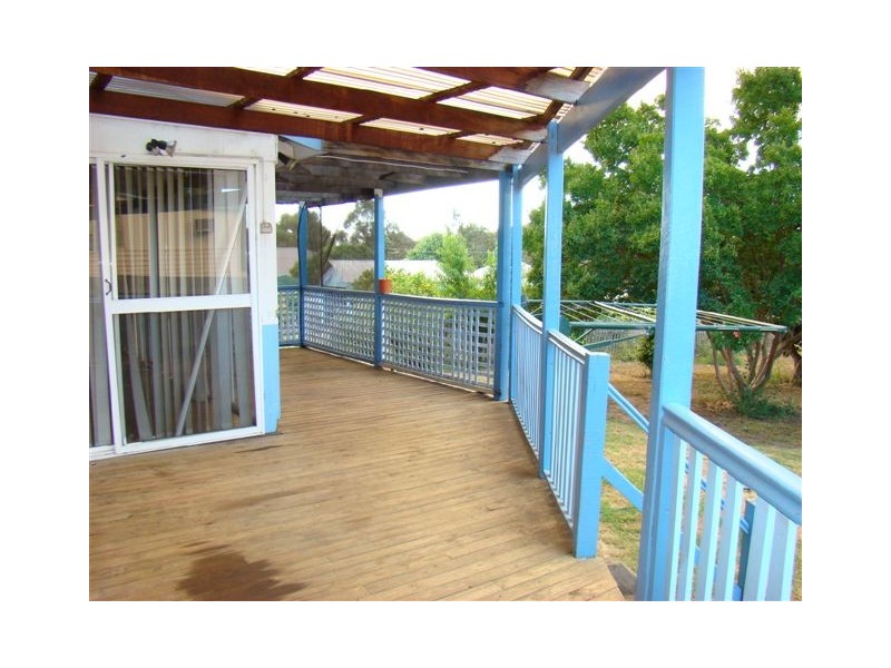 15 Padbury Rd, Bridgetown WA 6255