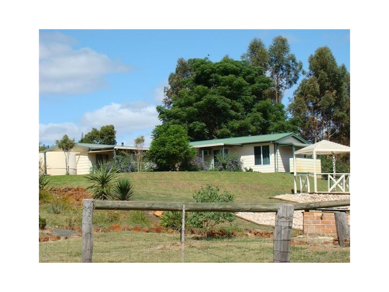 22 Palmers Rd, Bridgetown WA 6255