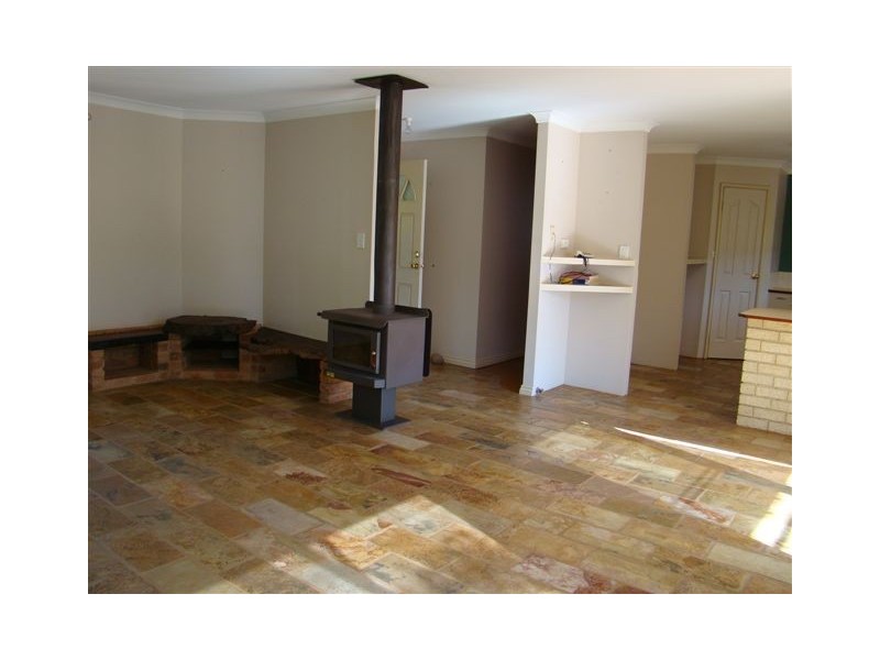 34 Nelson St, Bridgetown WA 6255