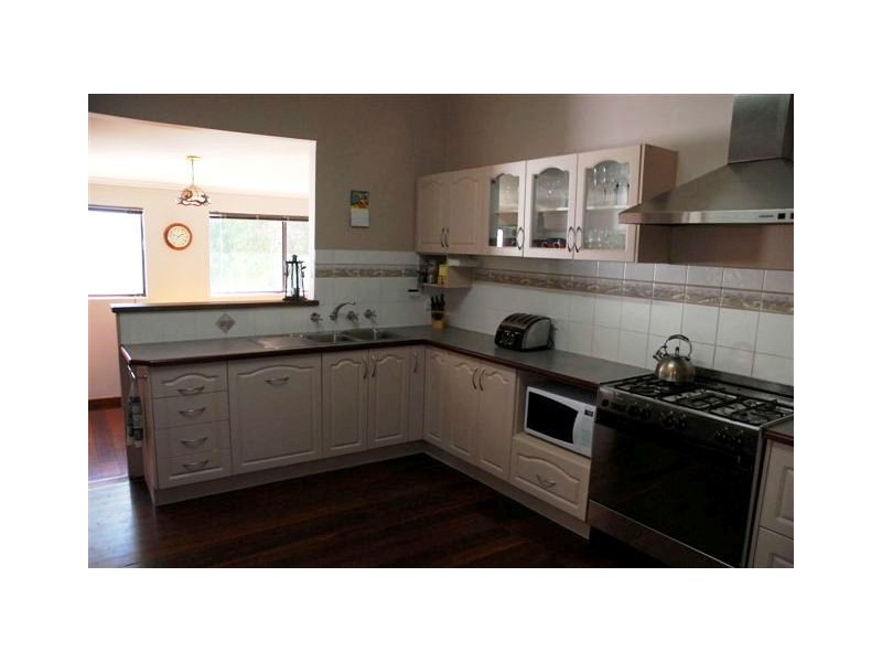 32 Phillips St, Bridgetown WA 6255