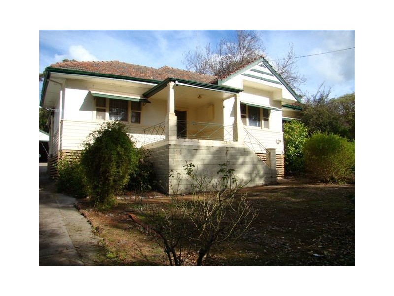 8 Toyer Street, Bridgetown WA 6255