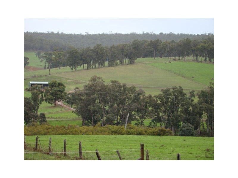 18 Weslington Road, Balingup WA 6253