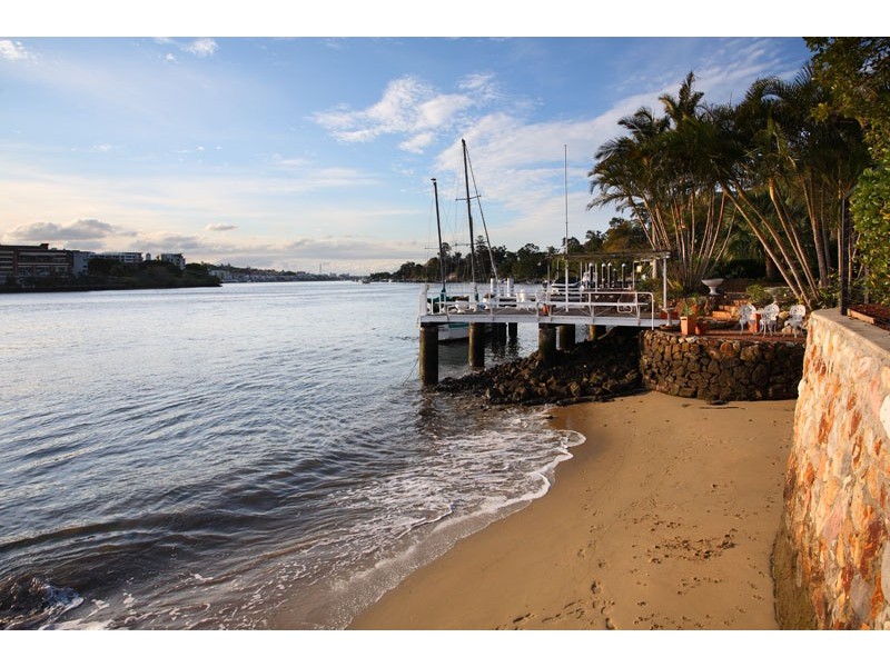 34 Wendell Street, Norman Park QLD 4170