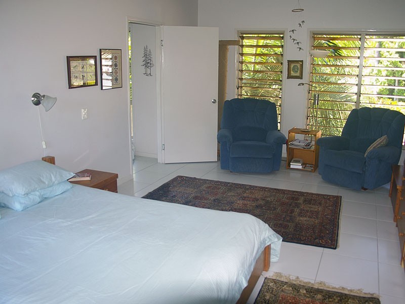 Clifton Beach QLD 4879