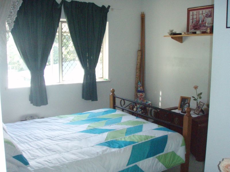 Manunda QLD 4870