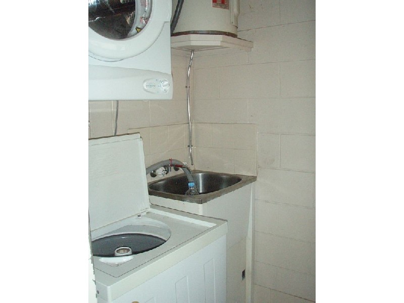 Westcourt QLD 4870