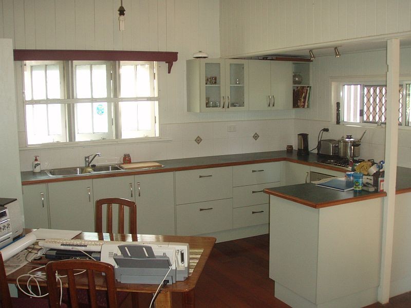 Mooroobool QLD 4870