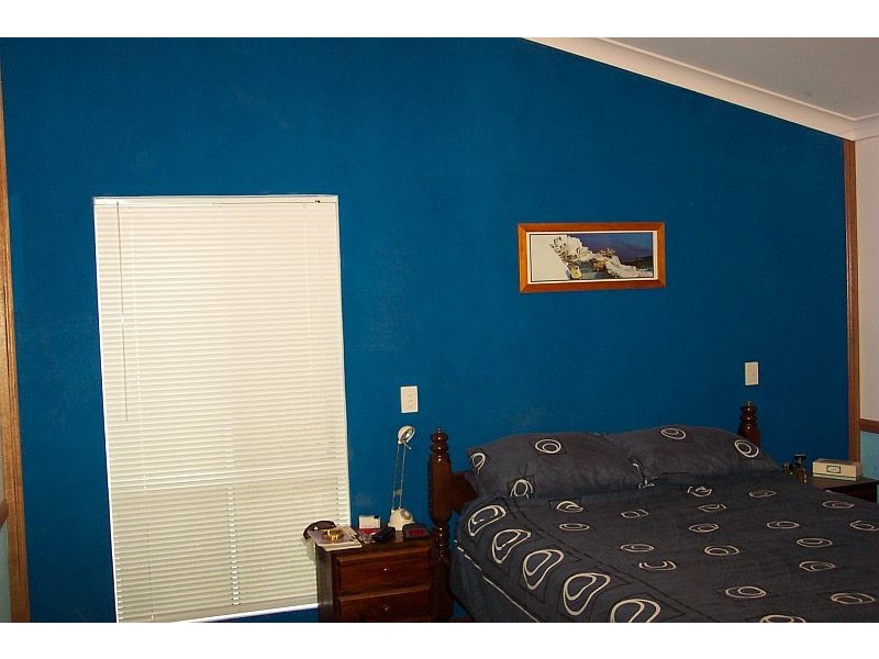 Bentley Park QLD 4869