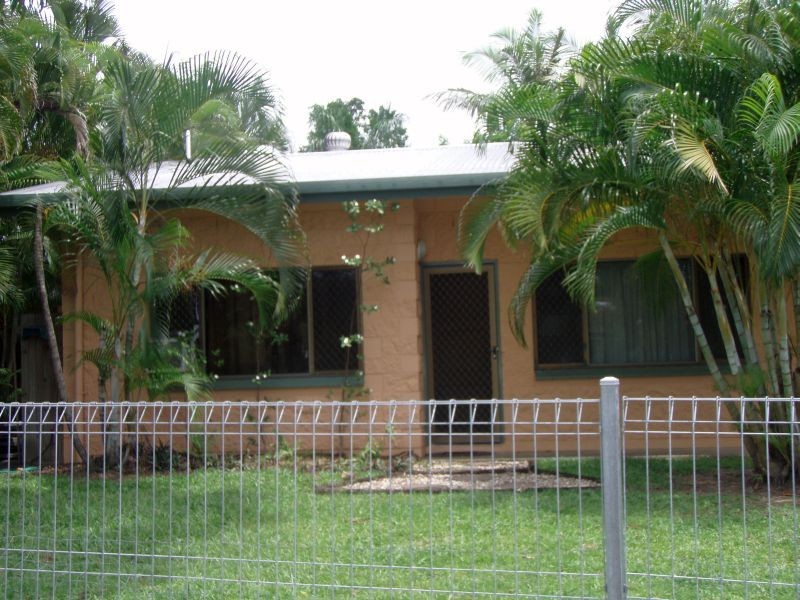 Kewarra Beach QLD 4879
