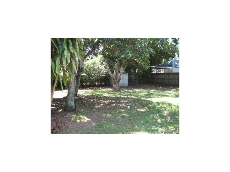 Manunda QLD 4870