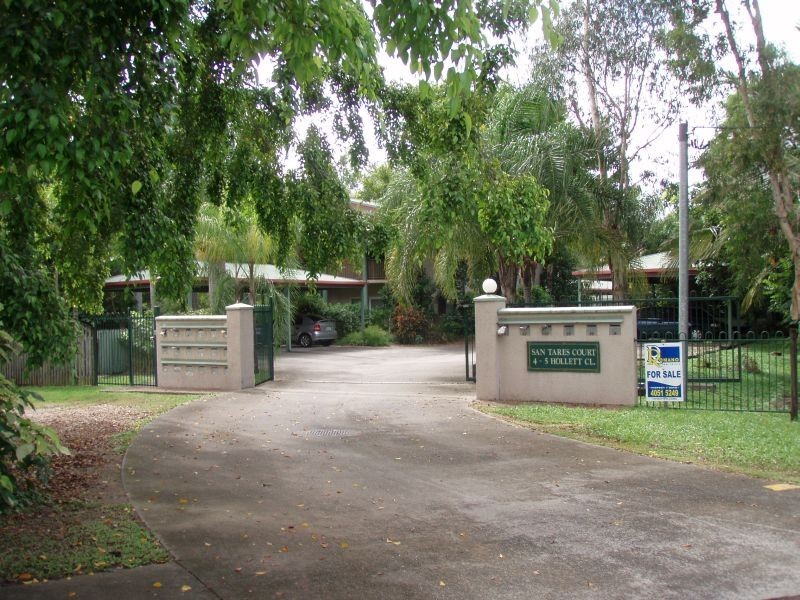 23/4 Hollett Close, Manunda QLD 4870