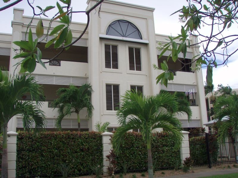 Cairns North QLD 4870