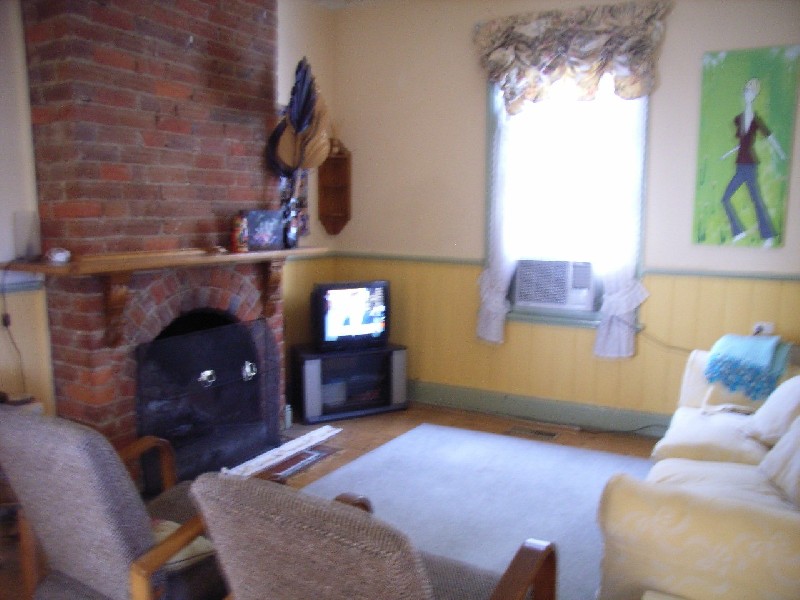 25 Waratah Street, Geelong West VIC 3218