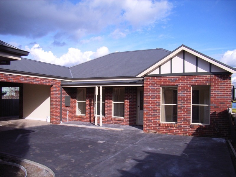 Geelong West VIC 3218