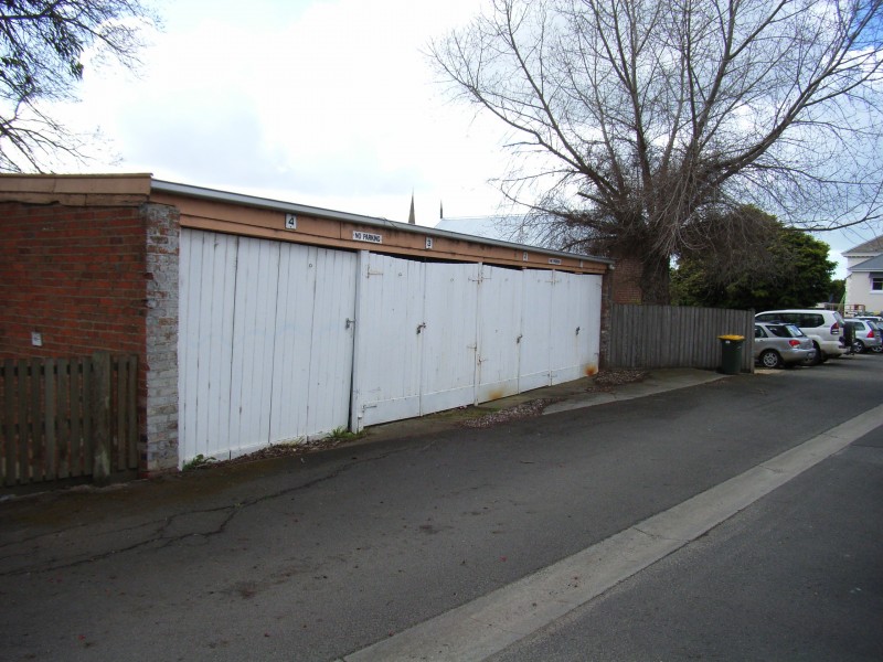 5 Aberdeen Street, Newtown VIC 3220