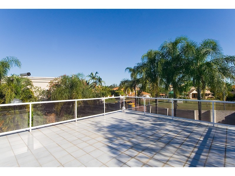 20 woolner place, Mount Ommaney QLD 4074