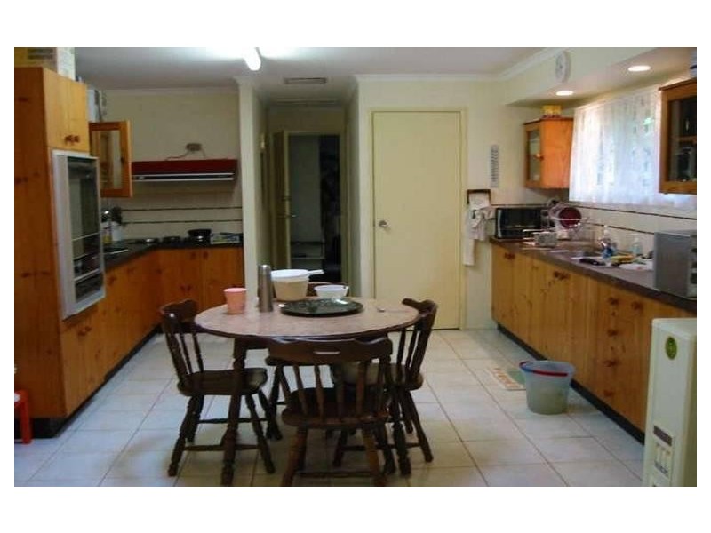 6 LYTHAM STREET, Indooroopilly QLD 4068