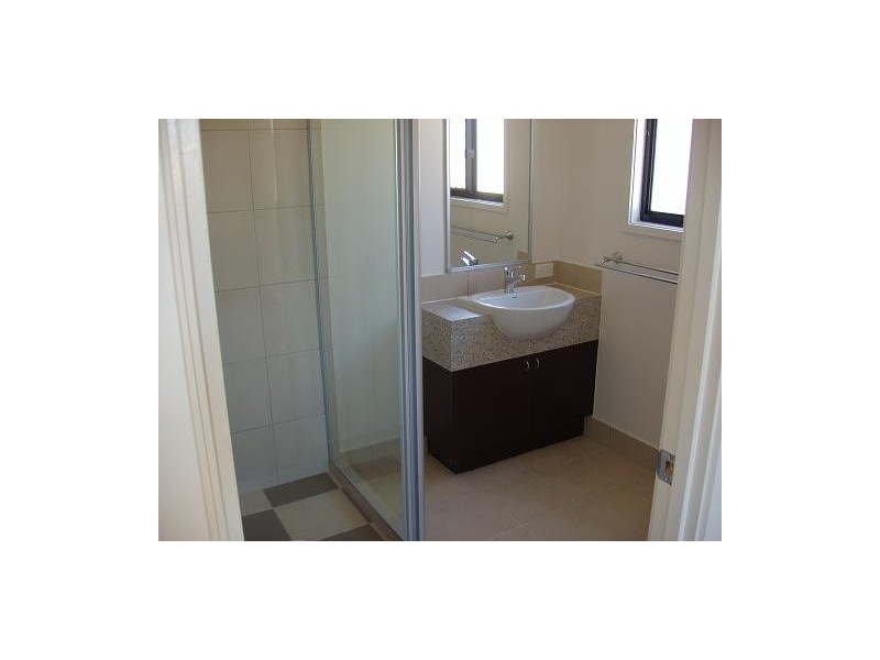 16 THE PROMENADE, Springfield Lakes QLD 4300