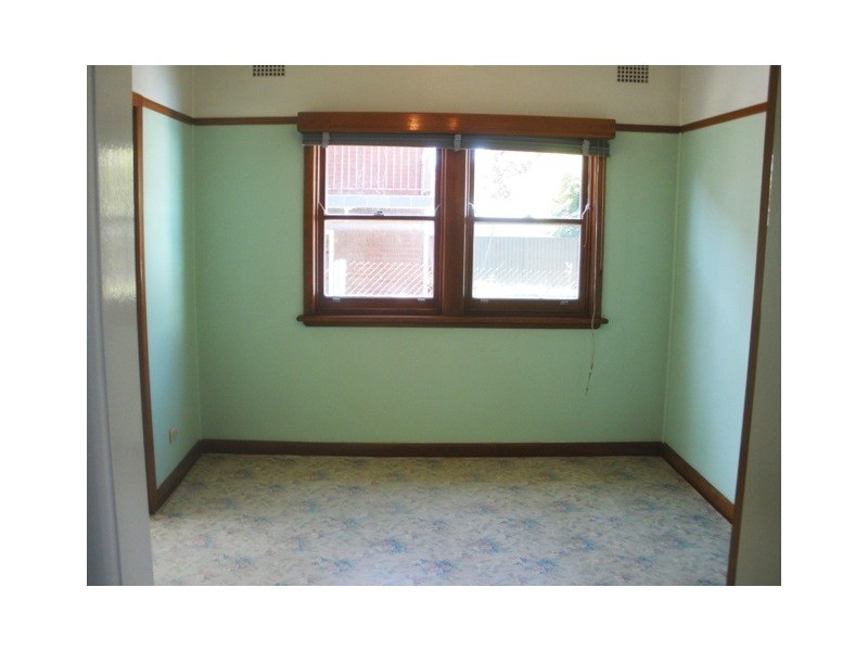 37 WRENTMORE STREET, Fairfield NSW 2165