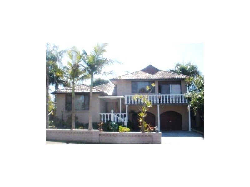 Fairfield West NSW 2165