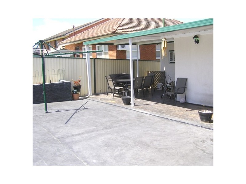 72 STELLA STREET, Fairfield Heights NSW 2165