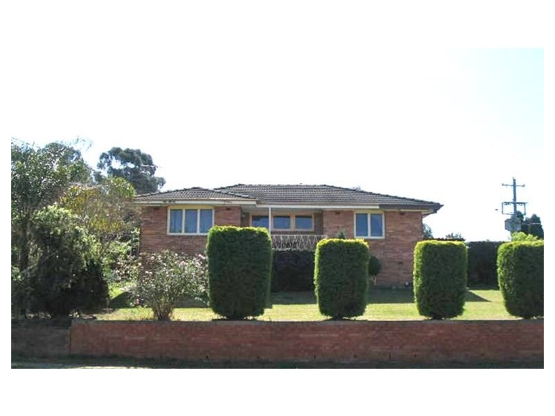 1 CELEBRATION RD, Sadleir NSW 2168