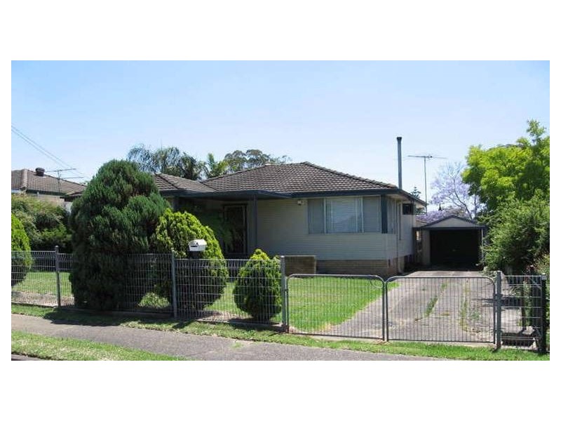 Fairfield West NSW 2165