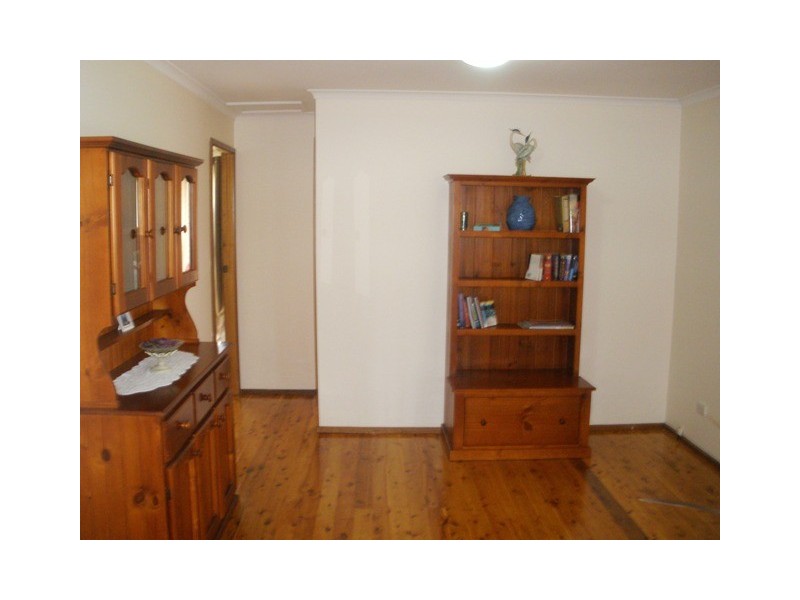 7/4 AMIENS CLOSE, Bossley Park NSW 2176