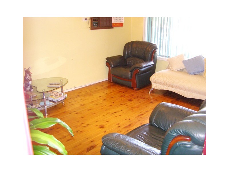 23 GARRAN STREET, Fairfield West NSW 2165