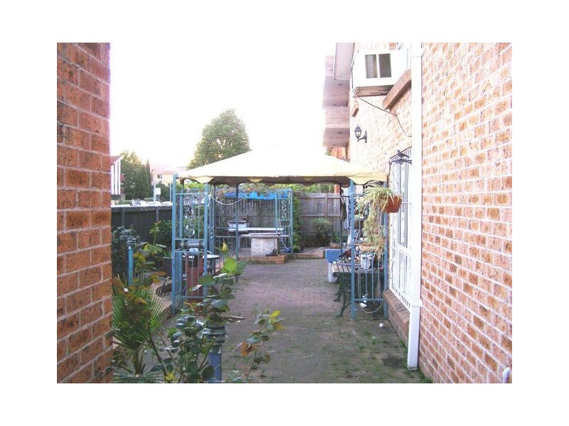 1/56 HARRIS STREET, Fairfield NSW 2165