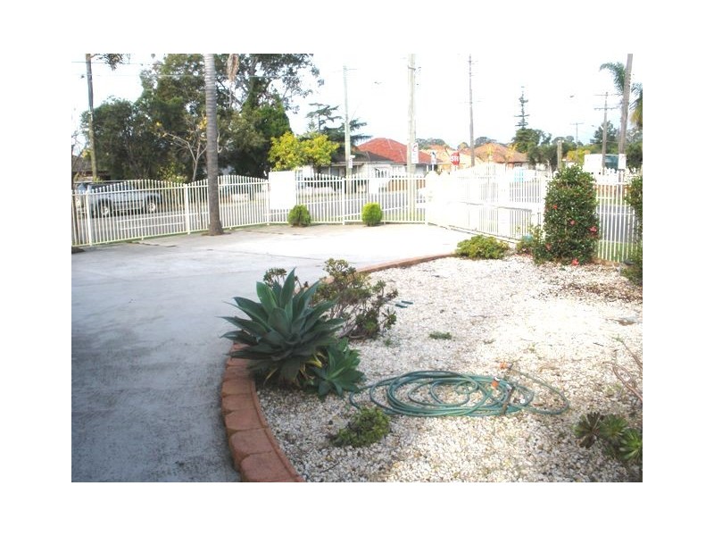 2 BRENAN STREET, Fairfield NSW 2165