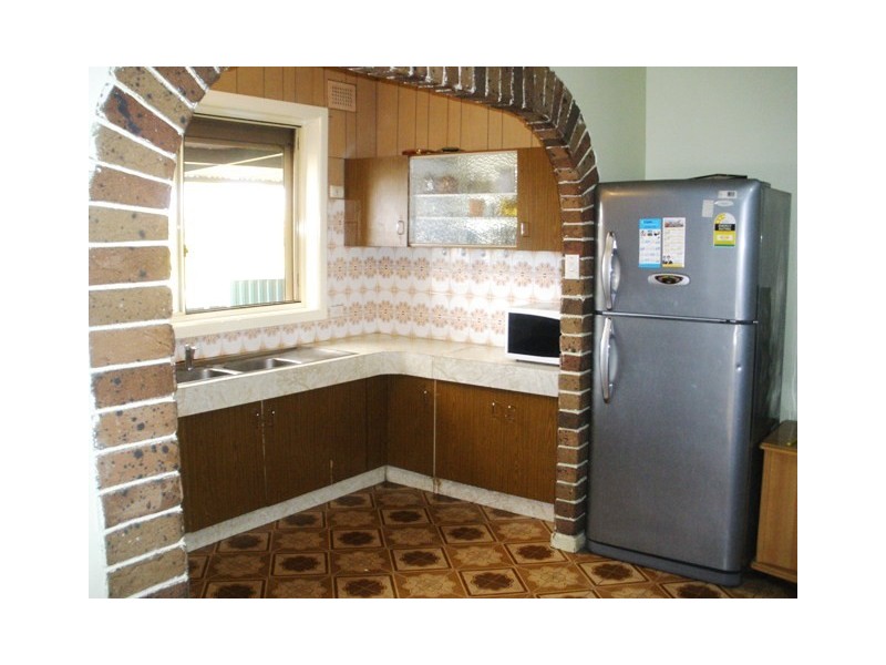 2 BRENAN STREET, Fairfield NSW 2165