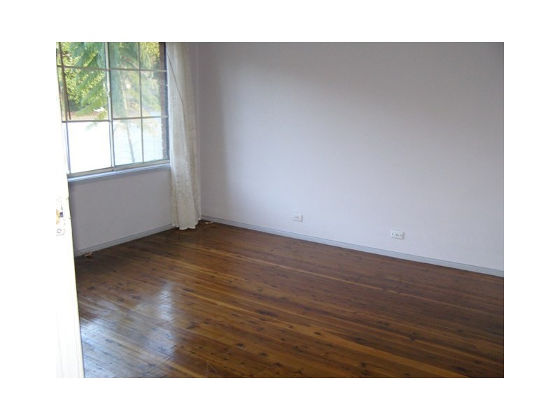 72 RAILWAY PDE, Canley Vale NSW 2166