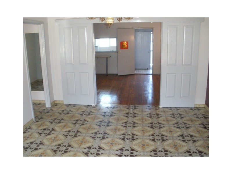 72 RAILWAY PDE, Canley Vale NSW 2166